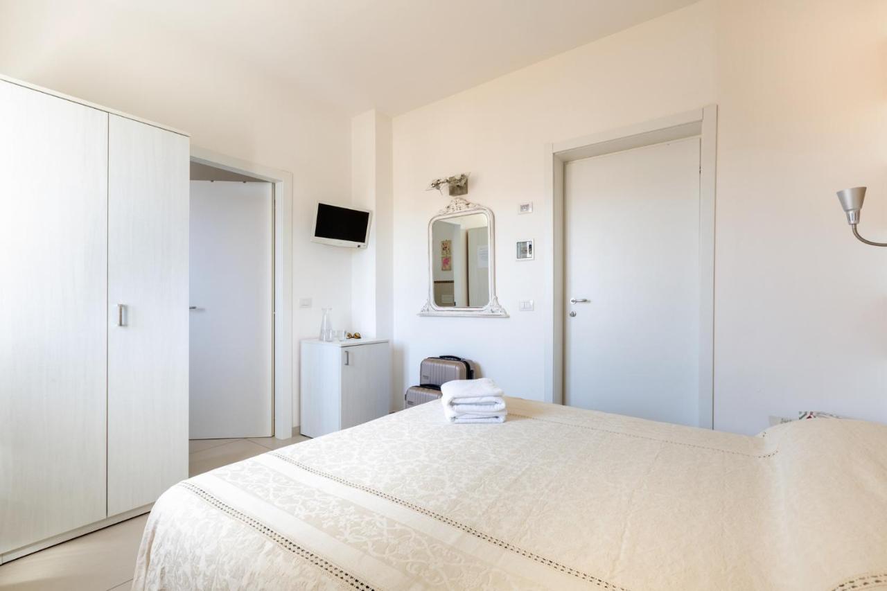 Excellent Rooms Gallipolli Exteriör bild